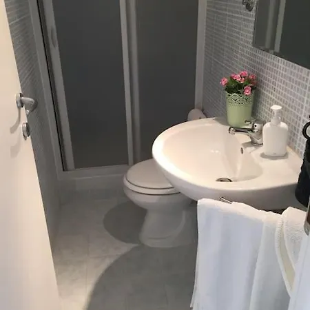 Apartment Affitti Brevi Colosseo 2 *
